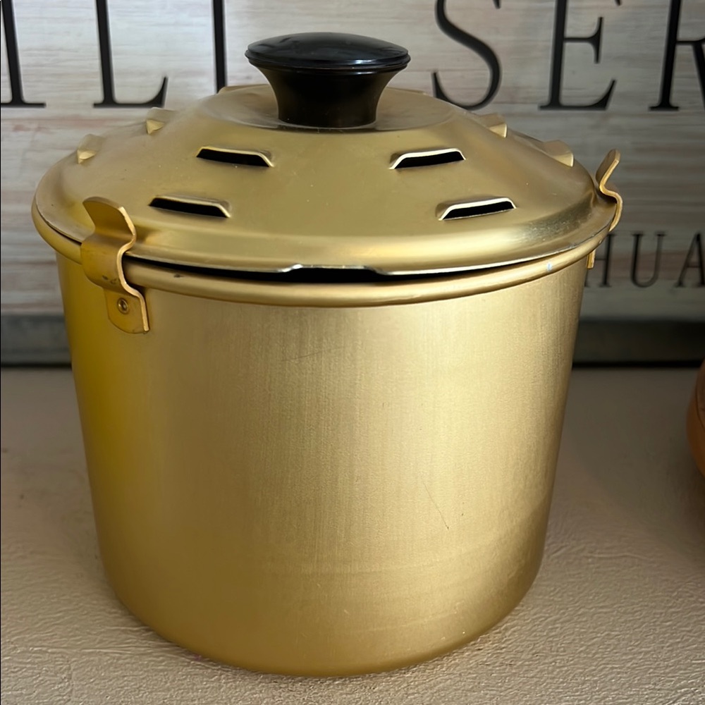 Vintage Rival Crock-Pot Bread 'N Cake Bake Pan w lid like new